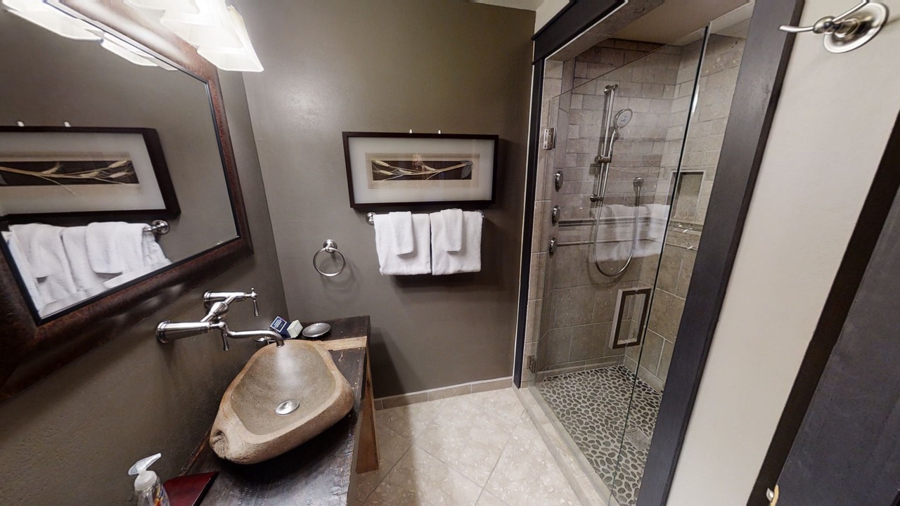 Photo of Bathroom in Sawmill Village