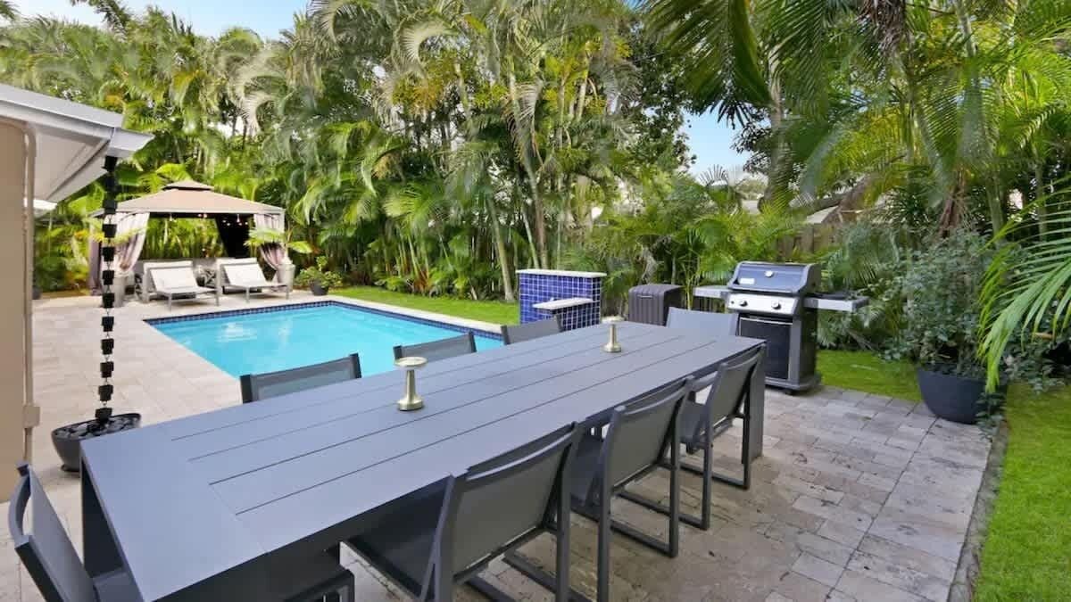 Photo of Outdoor in Wilton Manors