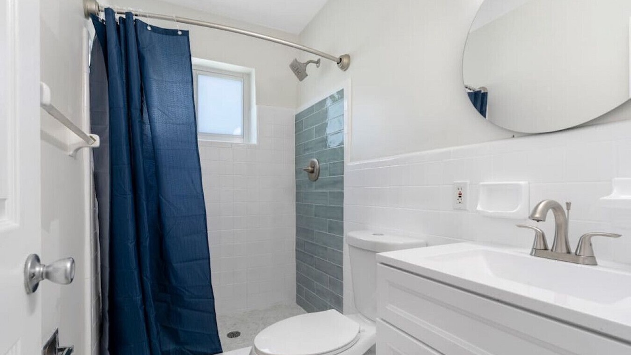 Photo of Bathroom in Croissant Park