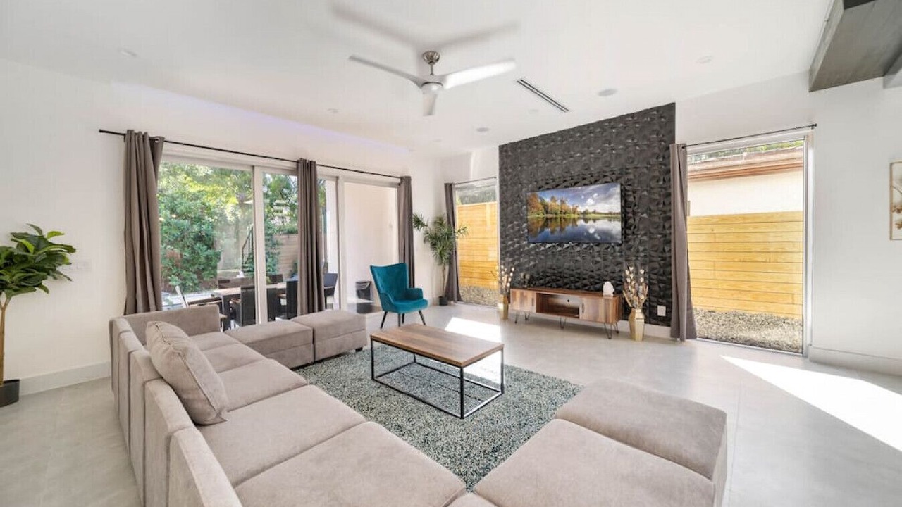 Photo of Livingroom in Victoria Park