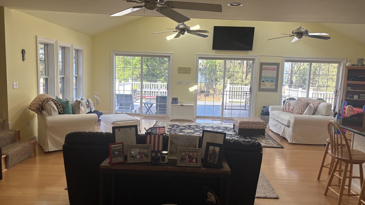 Photo of Livingroom in Cambridge