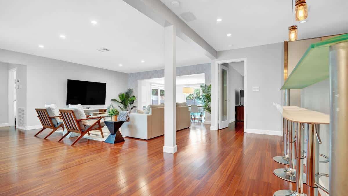 Photo of Outdoor in Poinsettia Heights