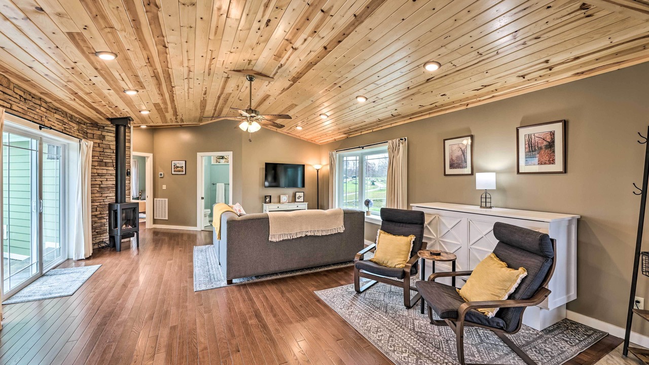Photo of Bedroom in Edray