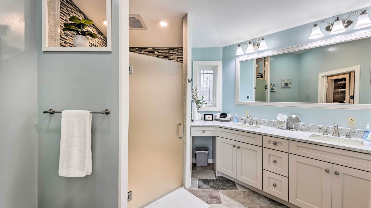 Photo of Bathroom in Edray