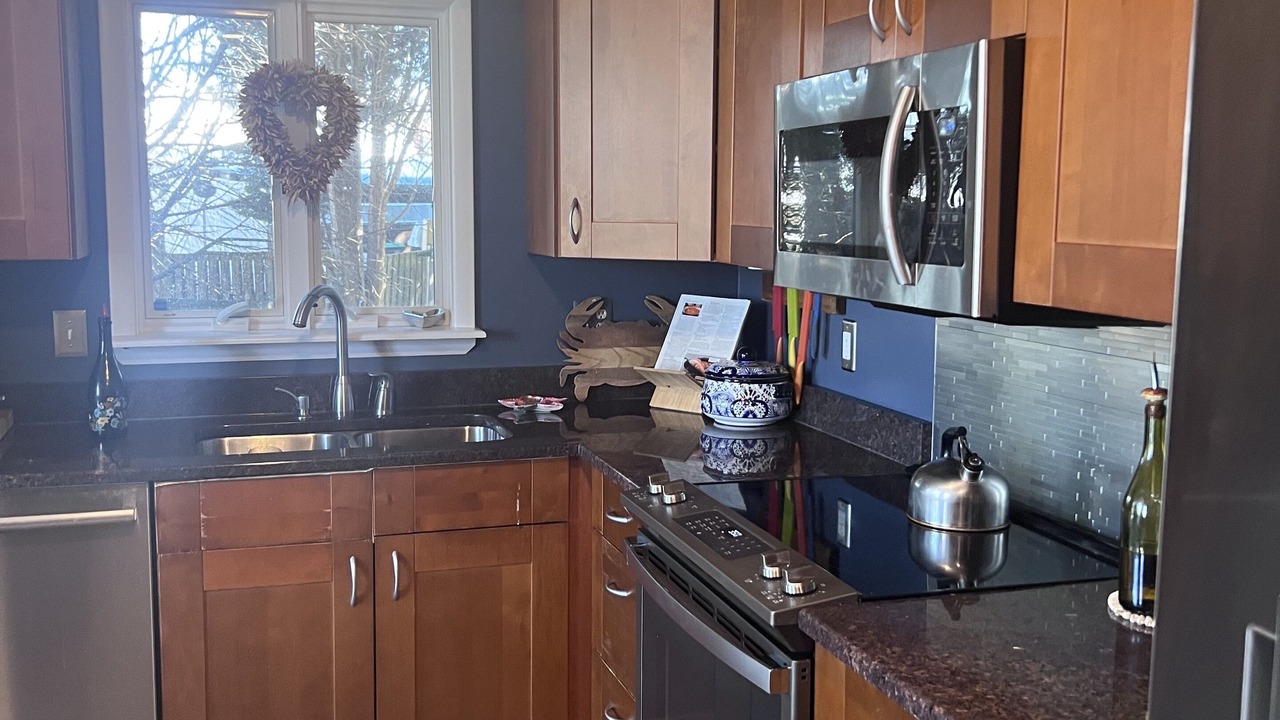 Photo of Kitchen in Cape Saint Claire