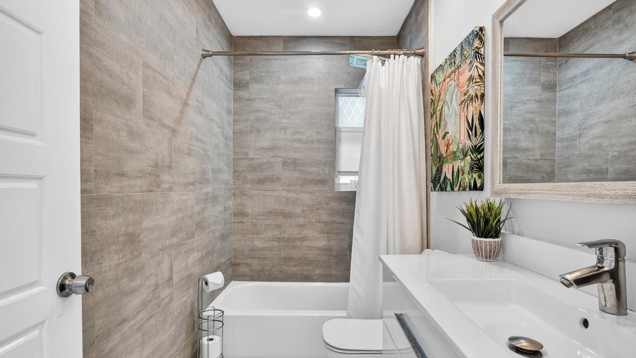 Photo of Bathroom in Victoria Park