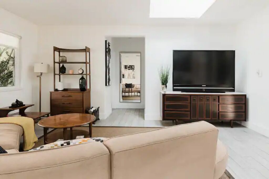 Photo of Livingroom in Wilton Manors