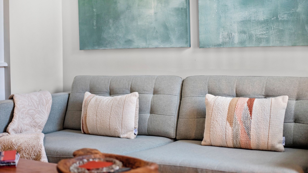 Photo of Livingroom in Downtown