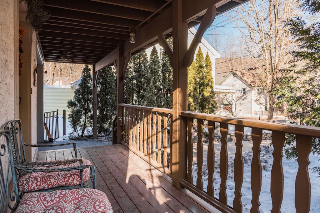 Photo of Patio Balcony in Pine Hill