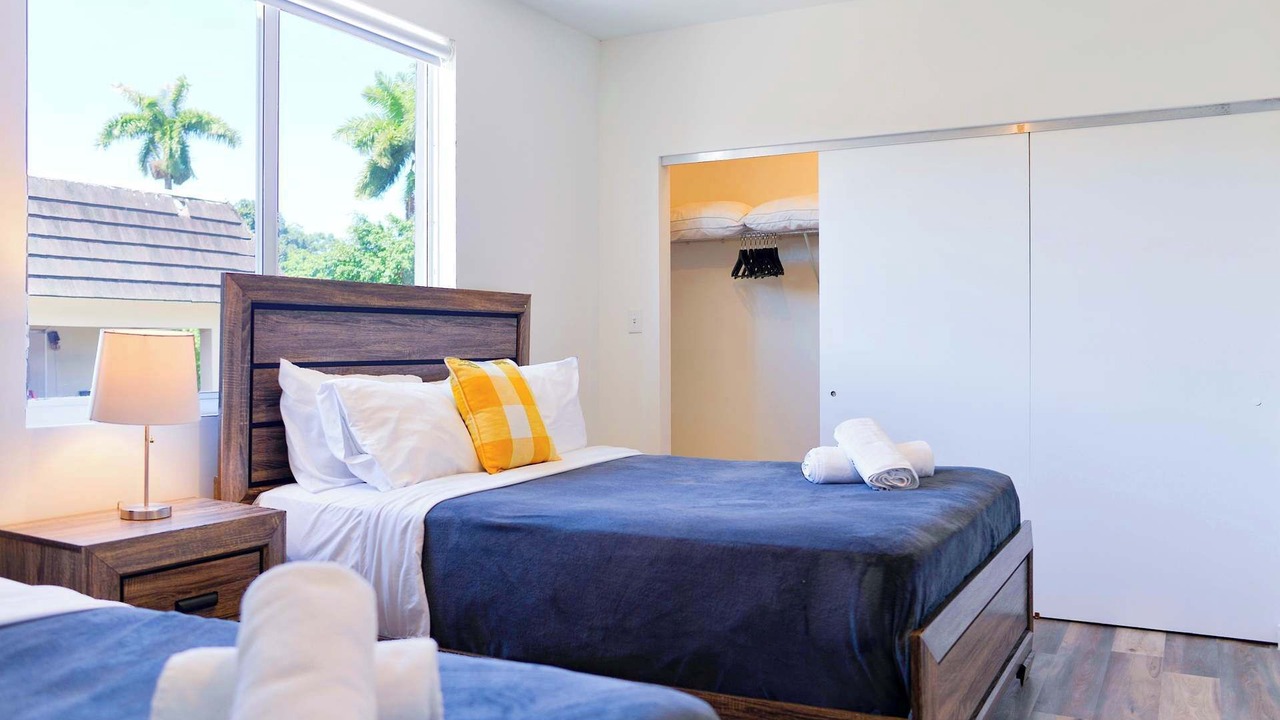 Photo of Bedroom in Golden Glades
