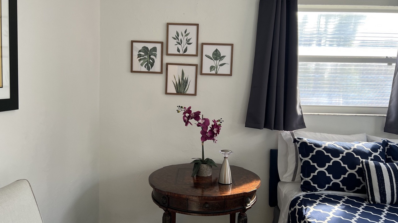 Photo of Bedroom in Miami Gardens