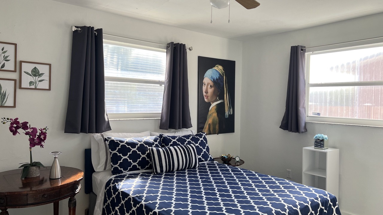 Photo of Bedroom in Miami Gardens
