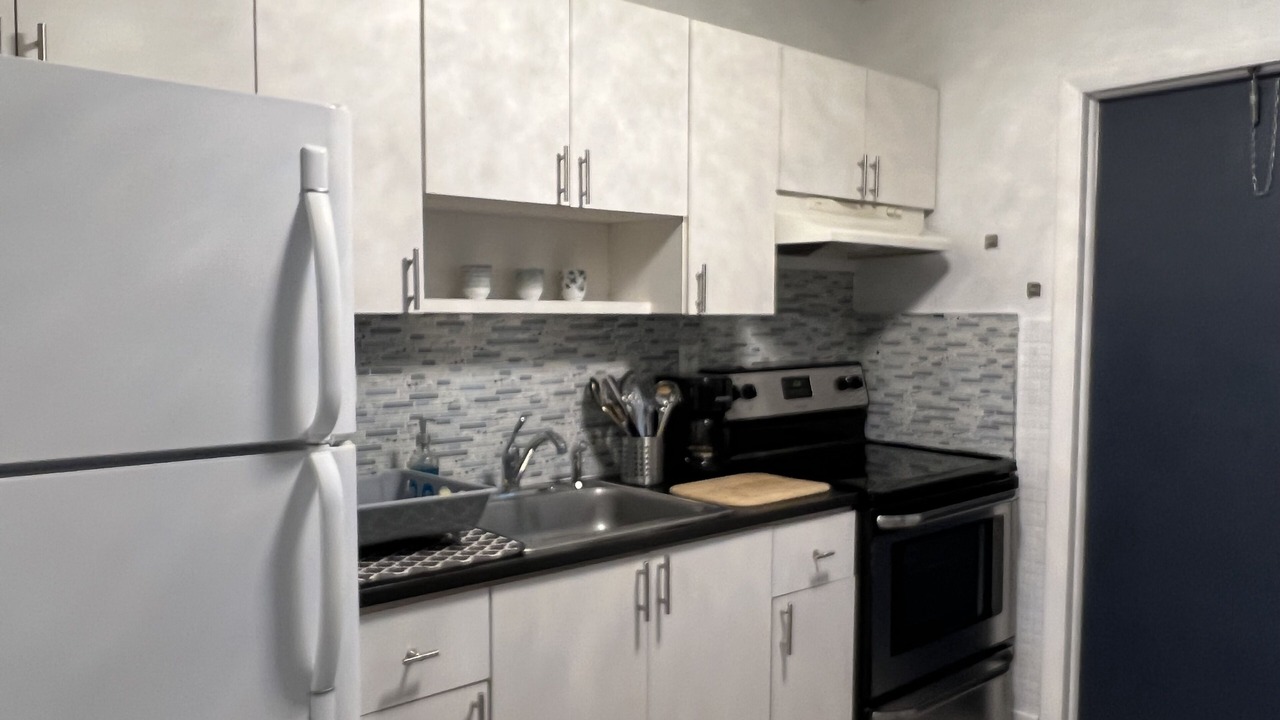 Photo of Kitchen in Miami Gardens