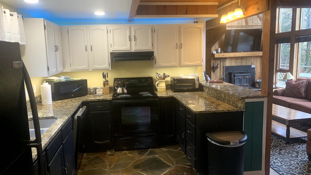 Photo of Kitchen in Edray