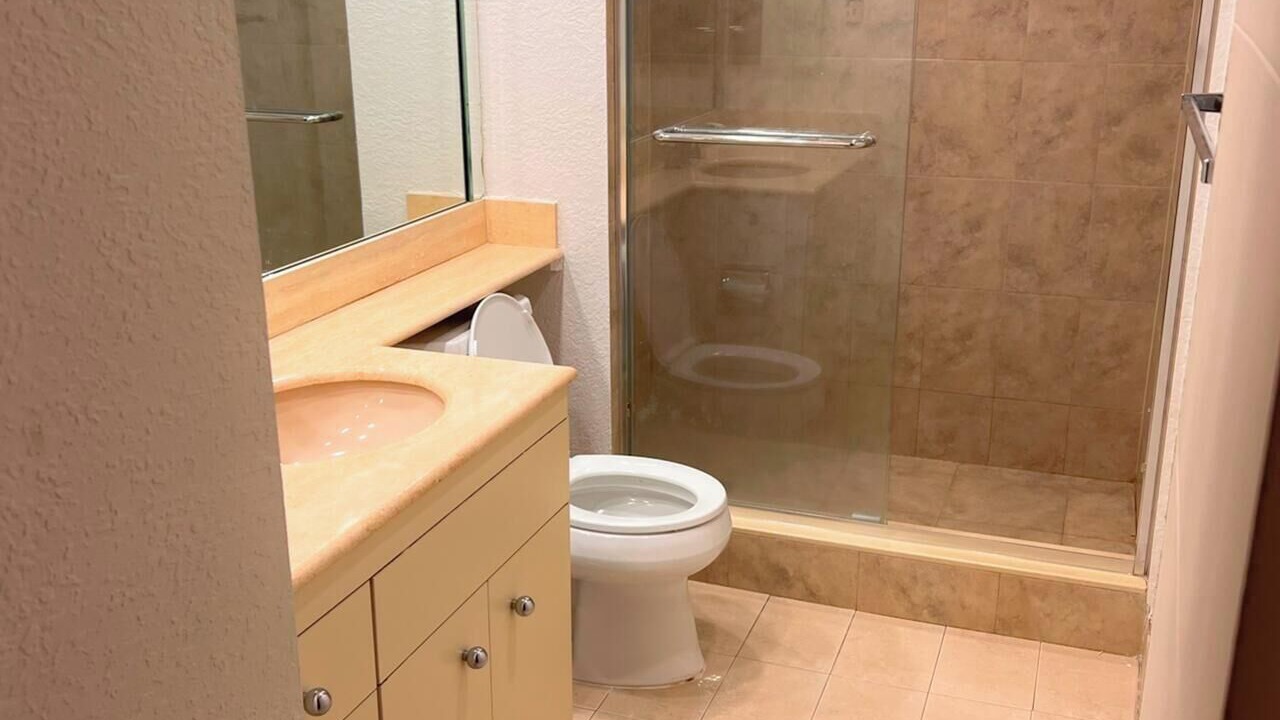 Photo of Bathroom in Aventura