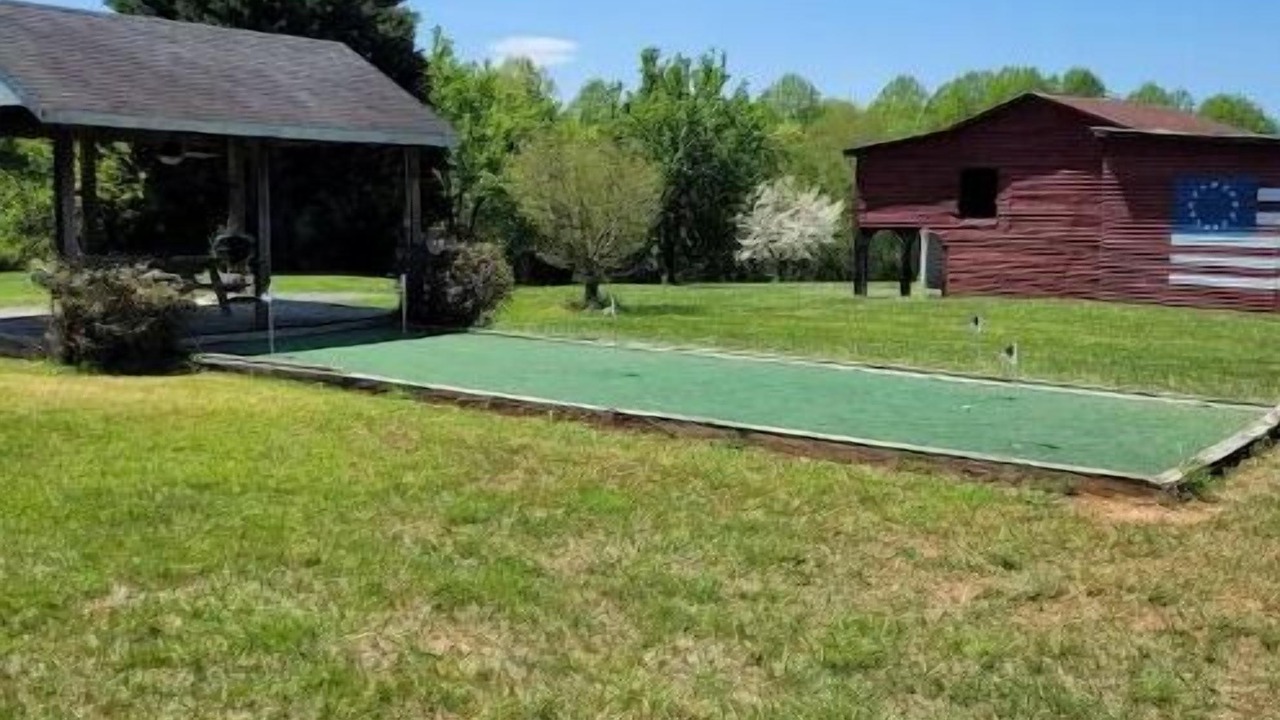 Photo of Outdoor in Brightwood