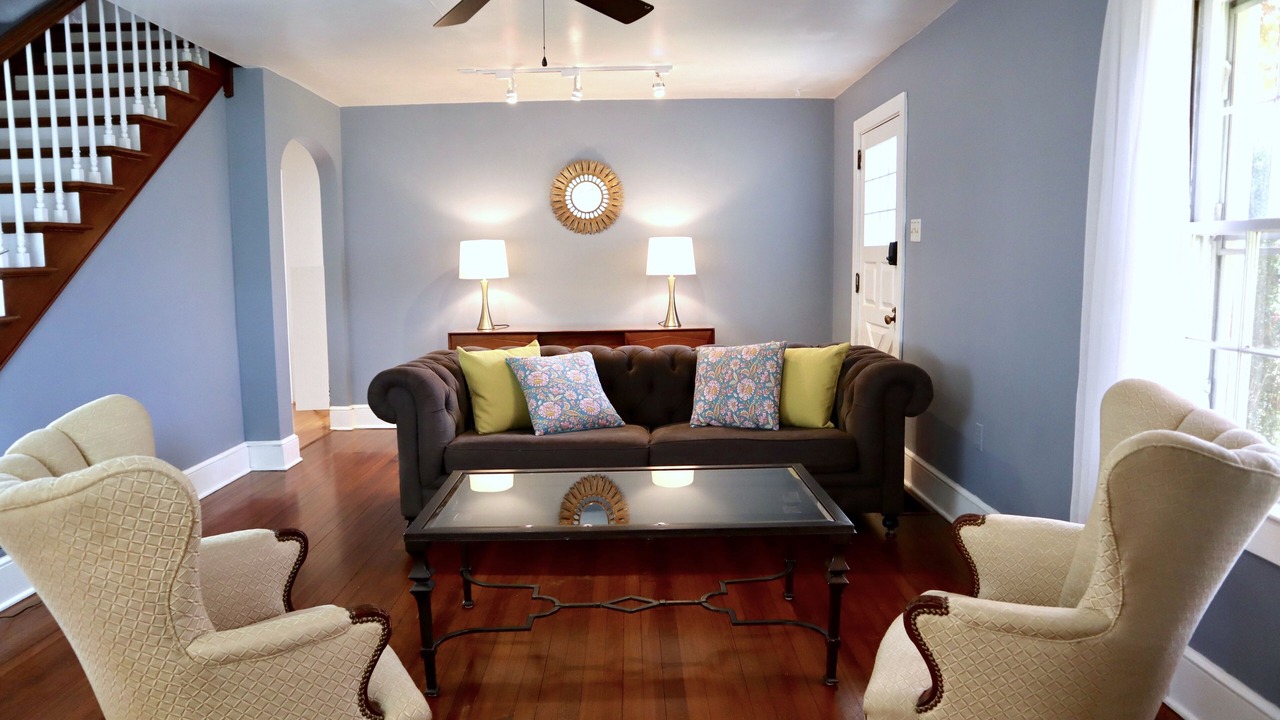 Photo of Livingroom in Newark