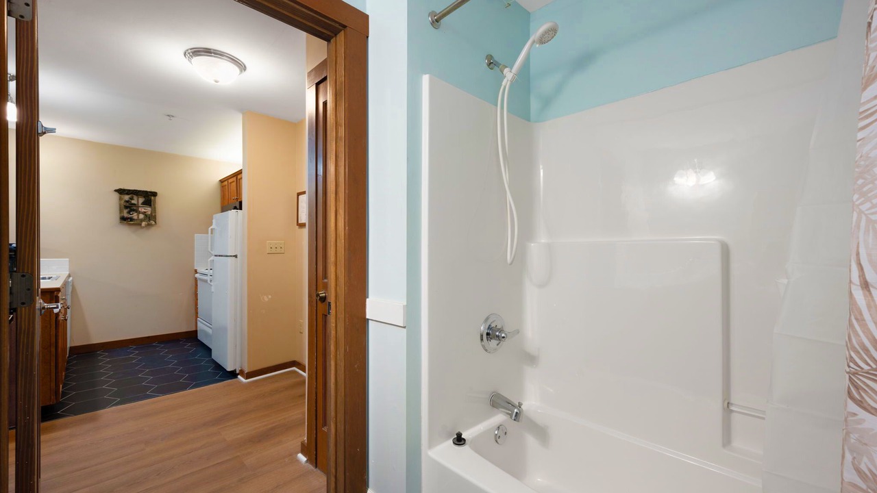 Photo of Bathroom in Edray