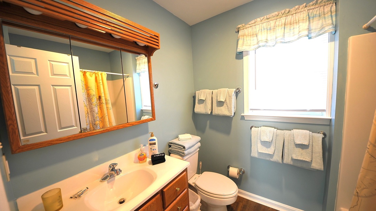 Photo of Bathroom in Rock Hall