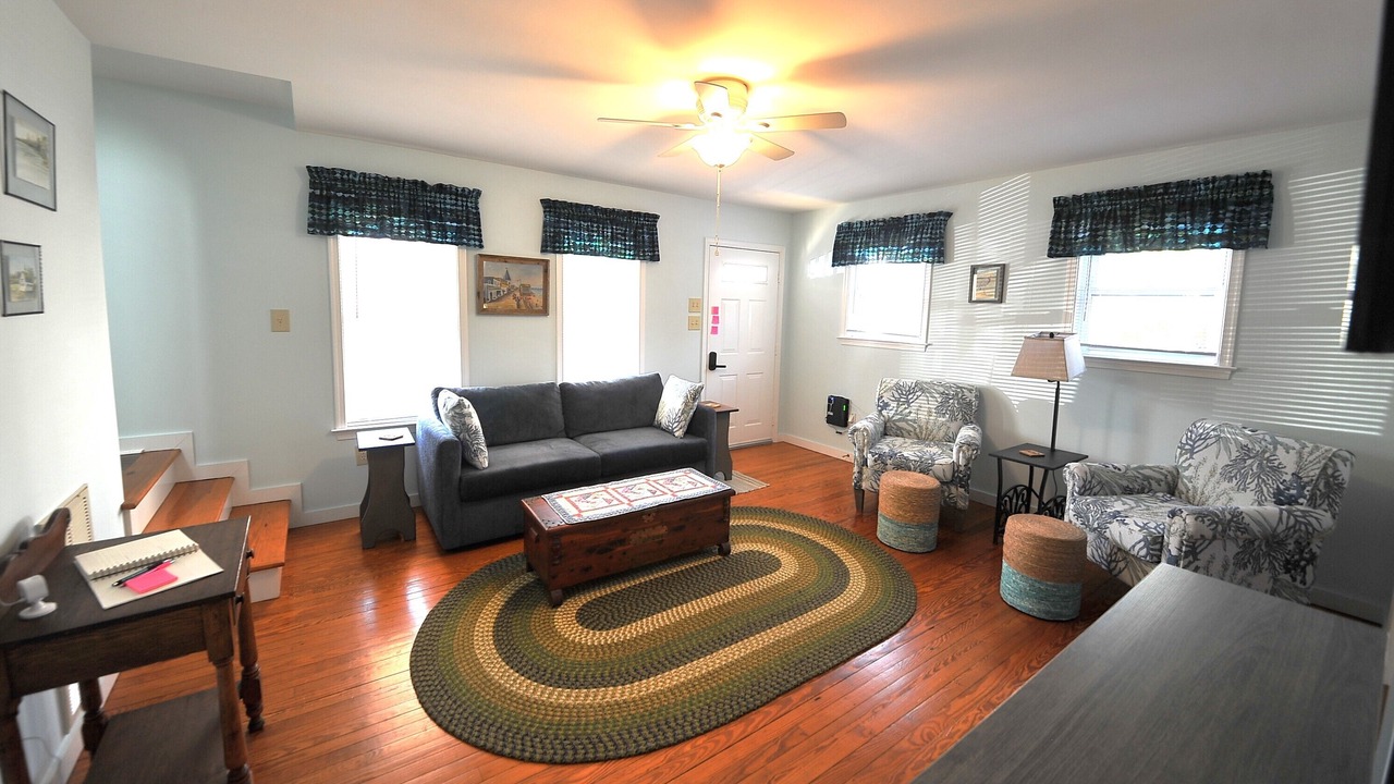 Photo of Livingroom in Rock Hall