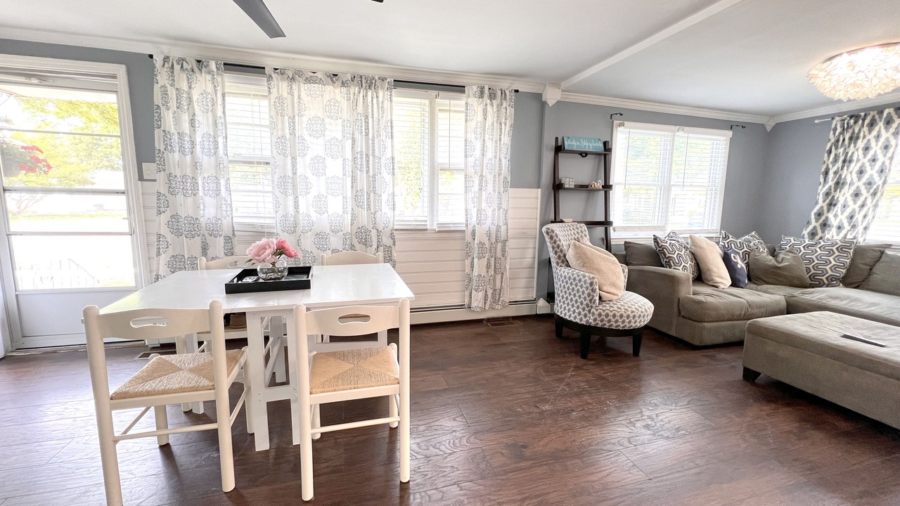 Photo of Livingroom in North Cape May