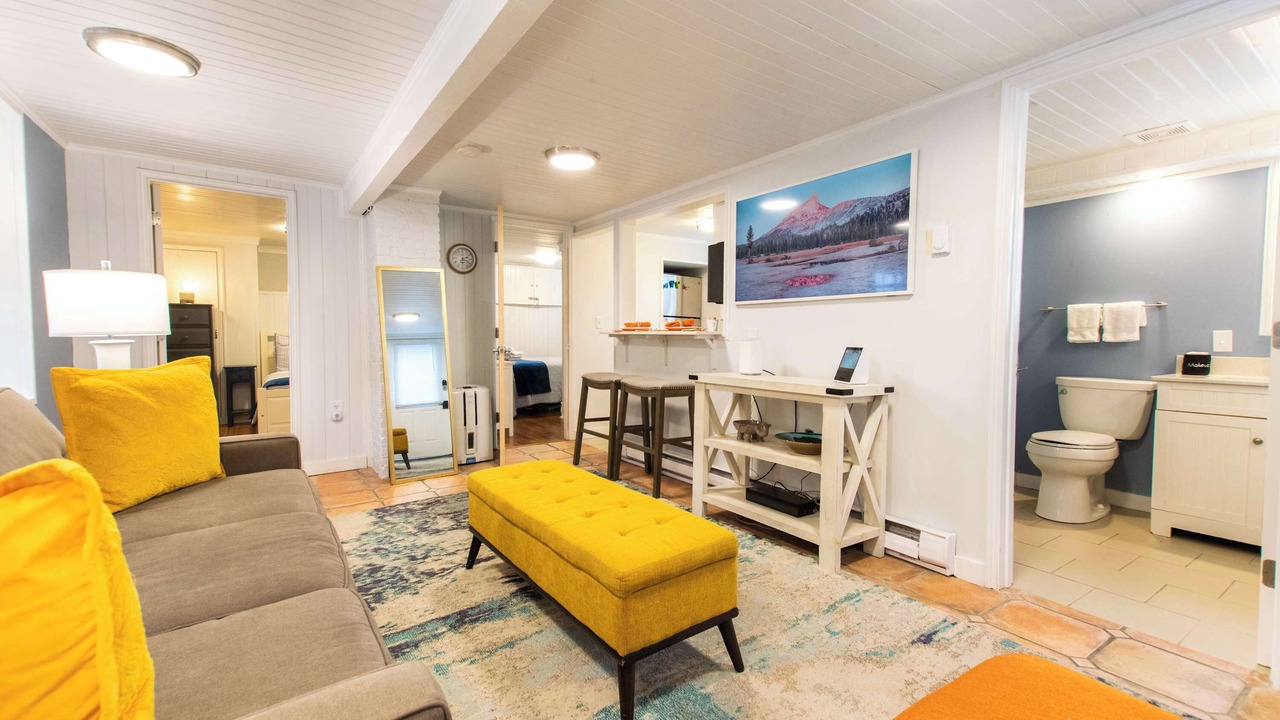 Photo of Livingroom in Provincetown
