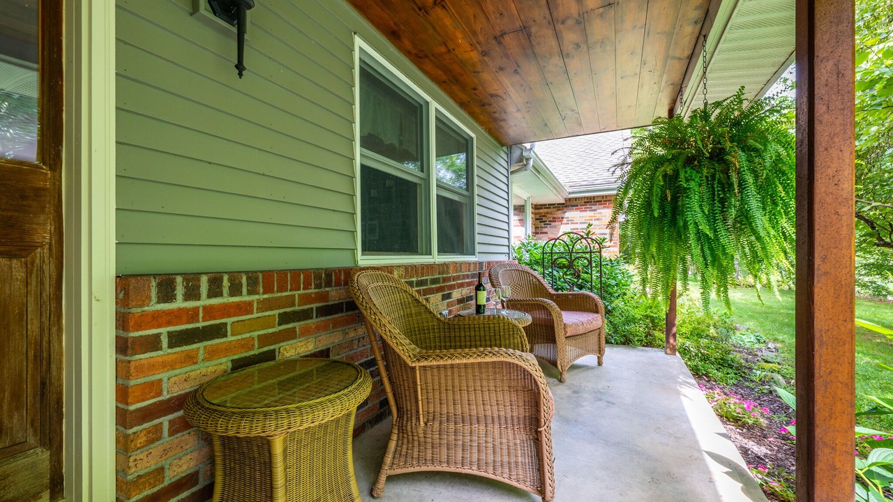 Photo of Patio Balcony in Hollowville
