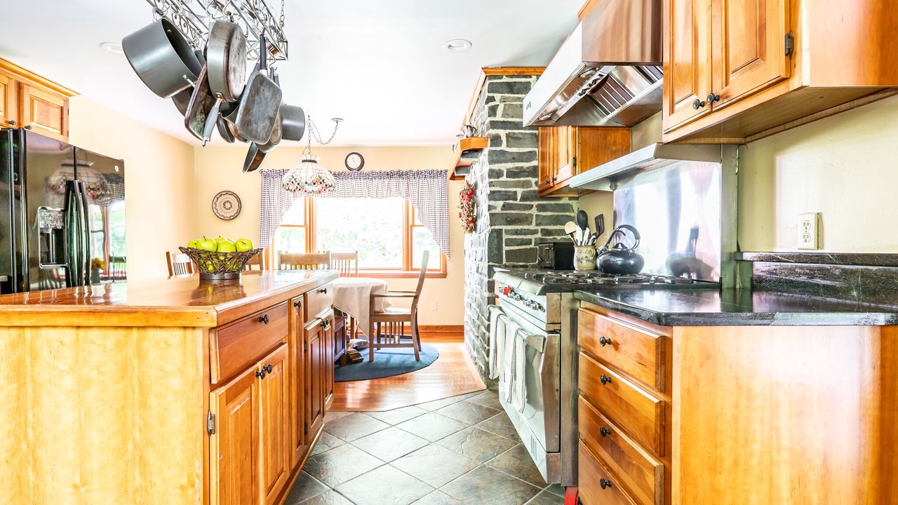 Photo of Kitchen in Hollowville