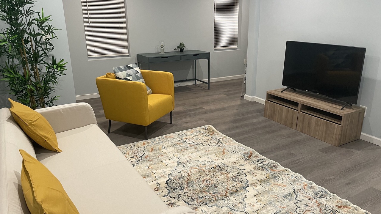 Photo of Livingroom in Lower Vailsburg
