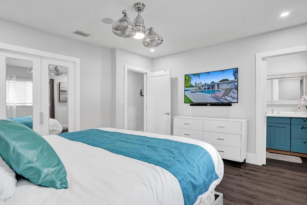 Photo of Bedroom in Deerfield Beach