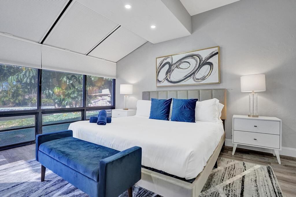 Photo of Bedroom in Deerfield Beach