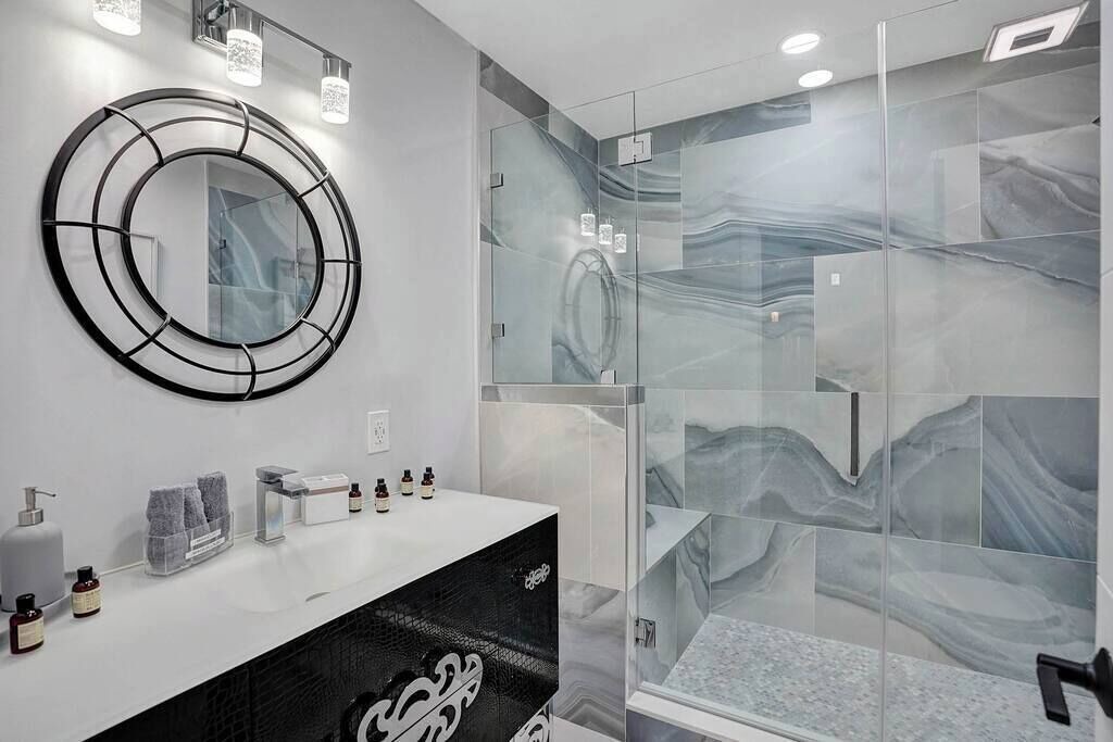 Photo of Bathroom in Lake Ridge