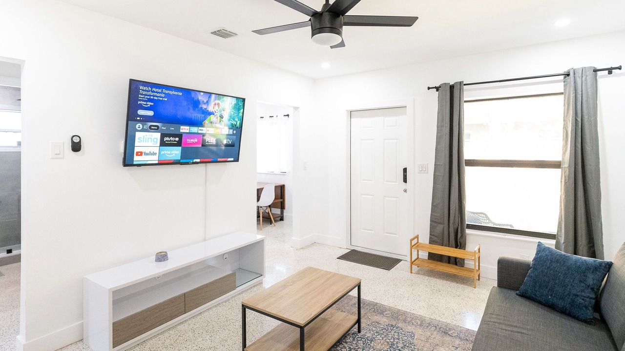 Photo of Livingroom in Downtown Fort Lauderdale