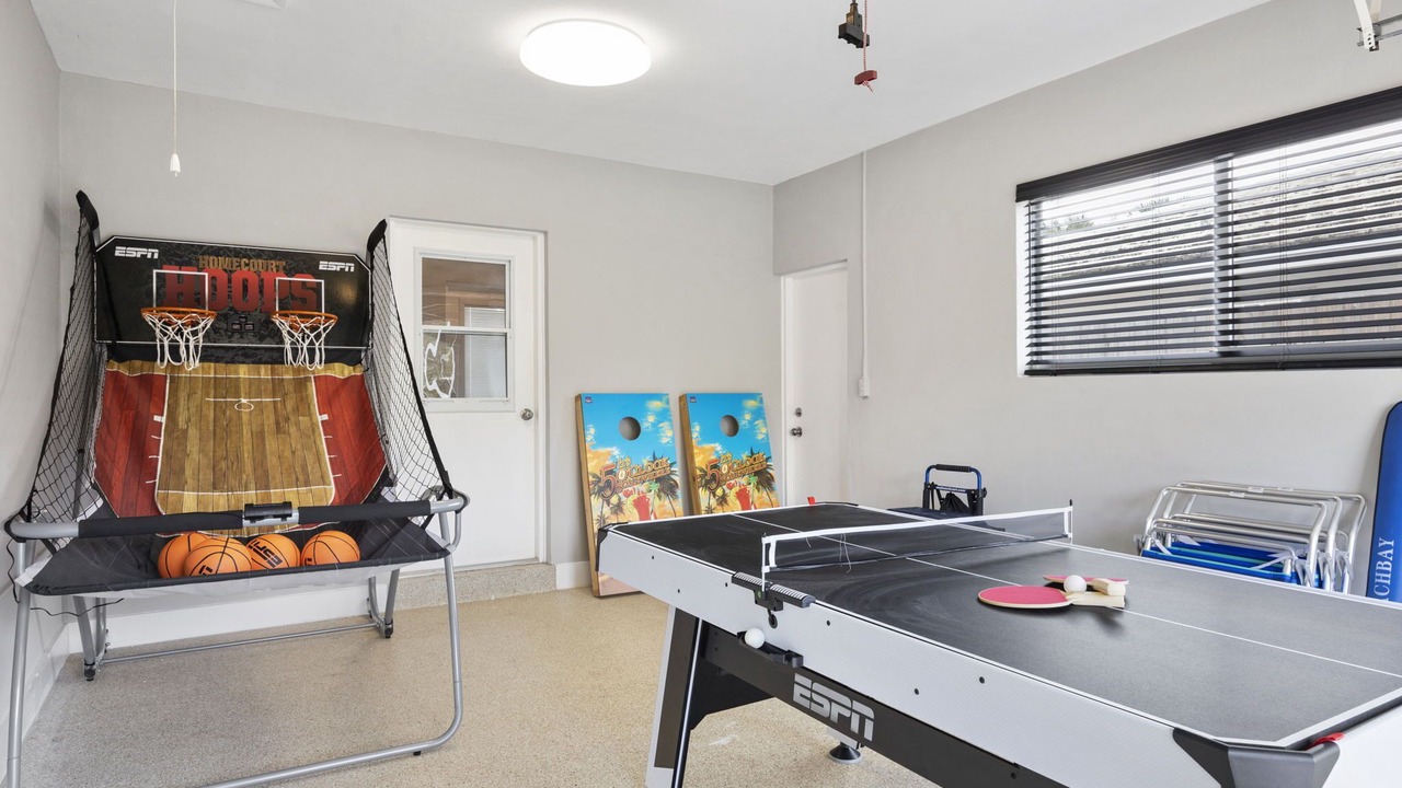 Photo of Bedroom in Harbor Village