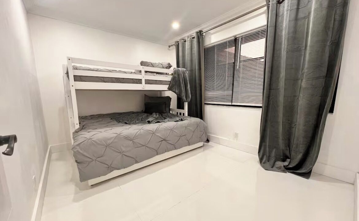 Photo of Bedroom in Boca Raton