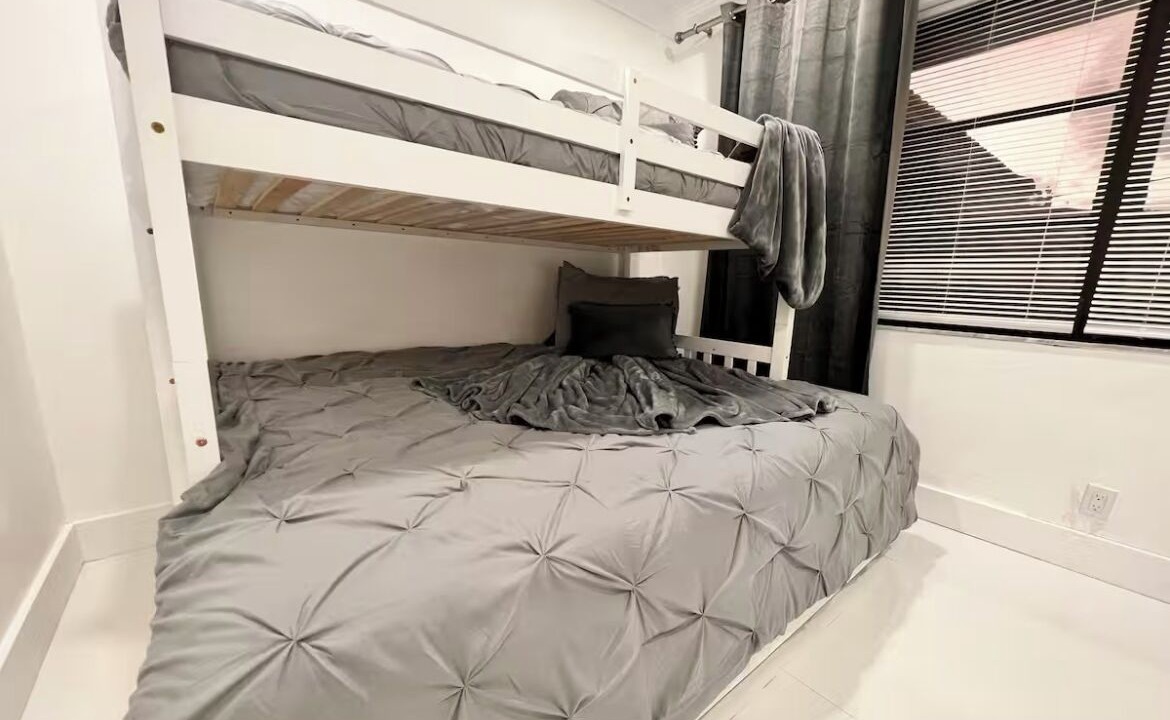 Photo of Bedroom in Boca Raton