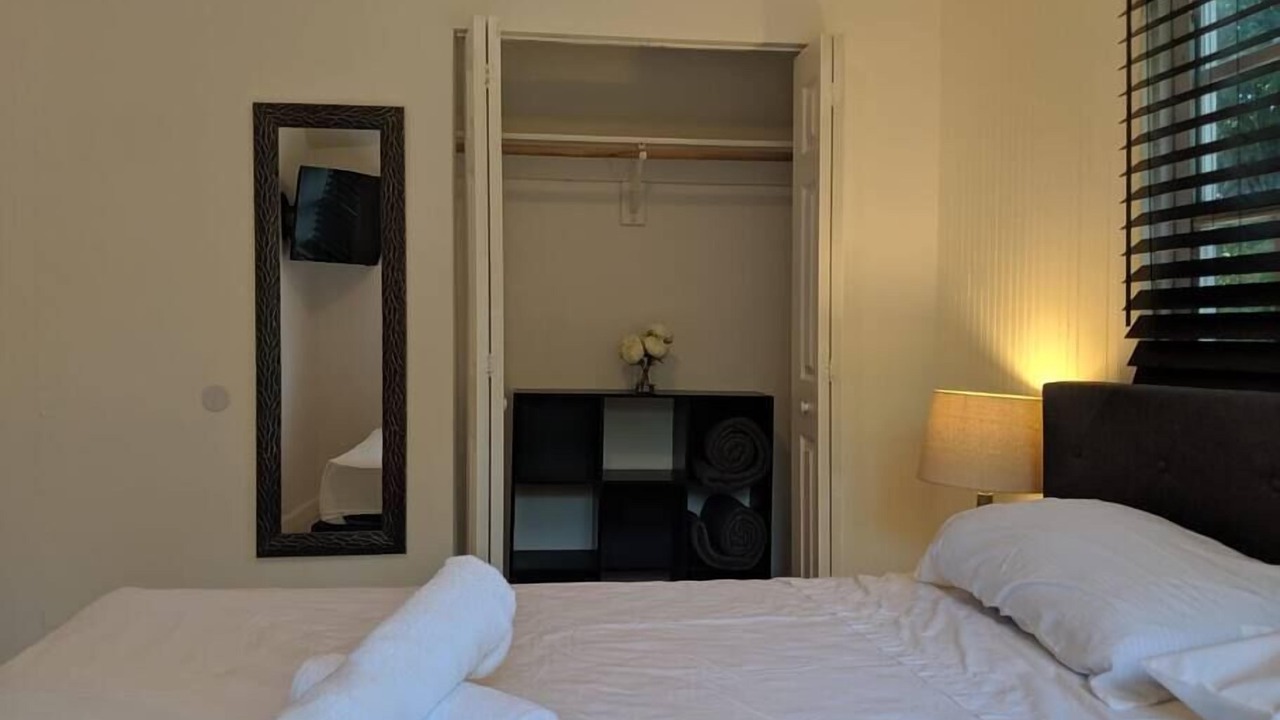 Photo of Bedroom in Miami Shores