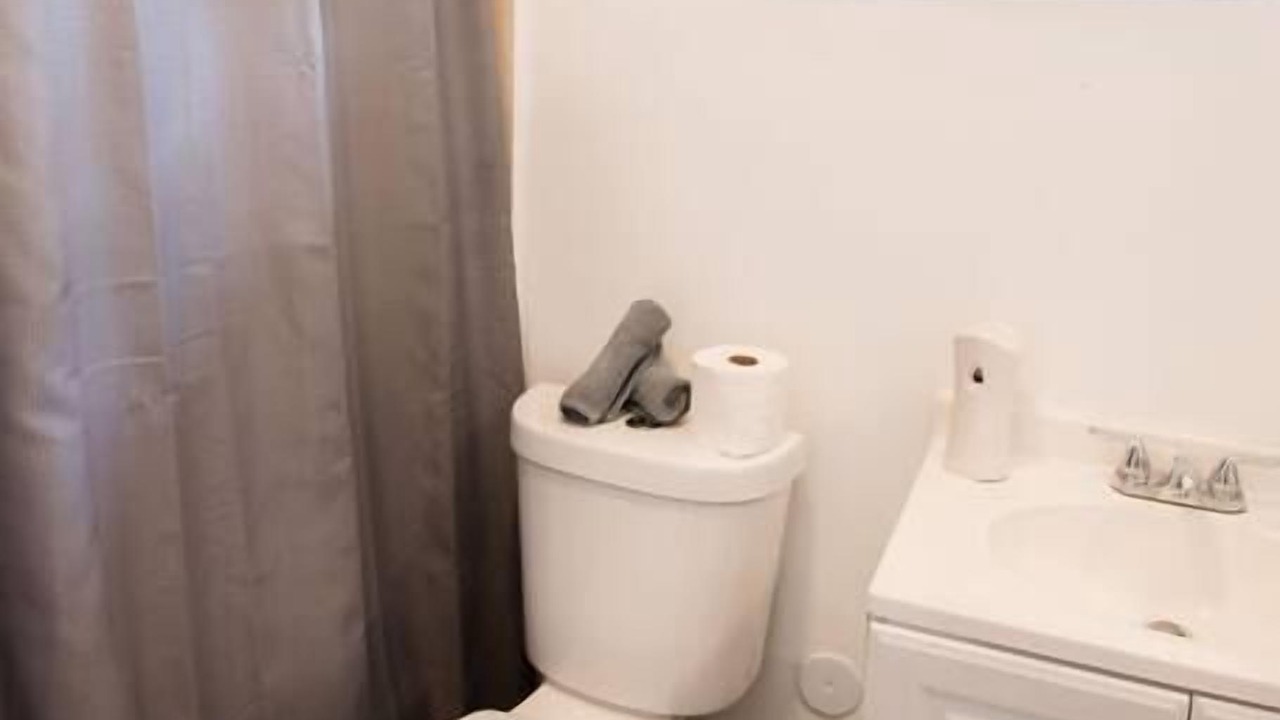 Photo of Bathroom in Miami Shores