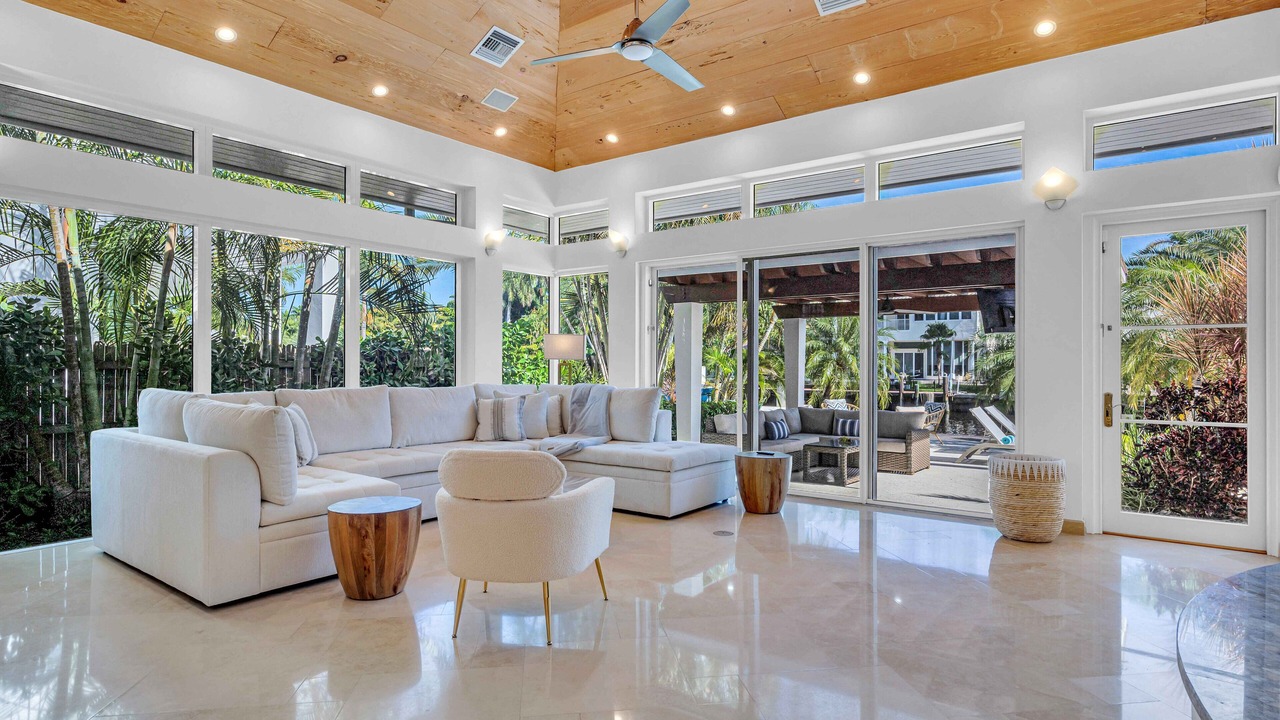 Photo of Livingroom in Nurmi Isles