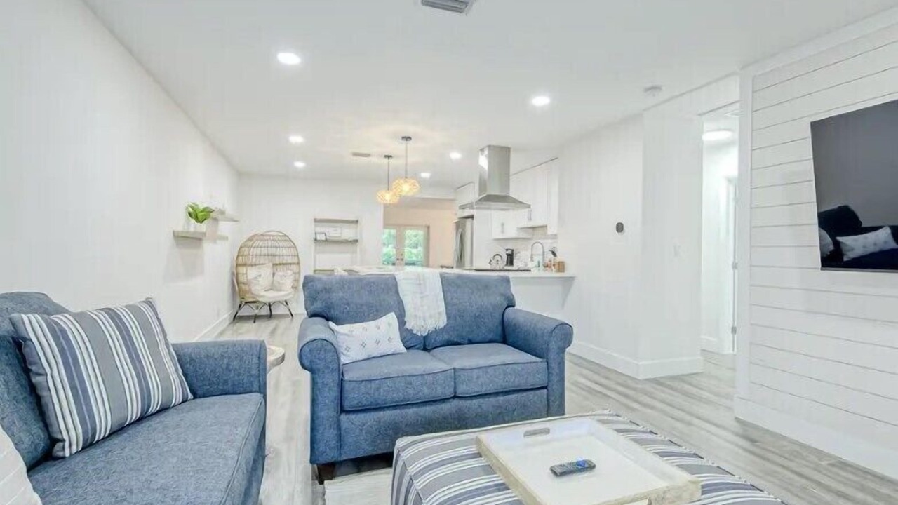 Photo of Livingroom in Deerfield Beach
