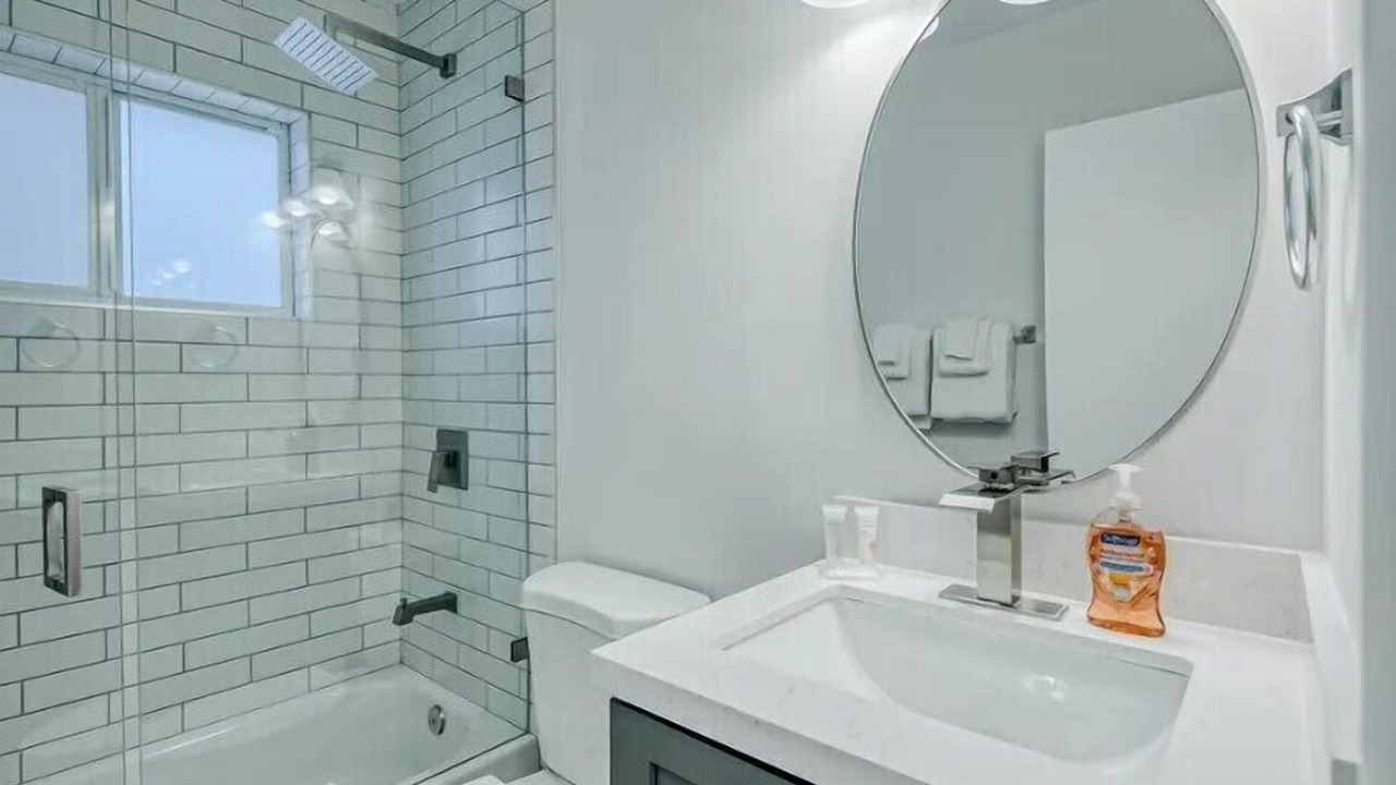 Photo of Bathroom in Deerfield Beach