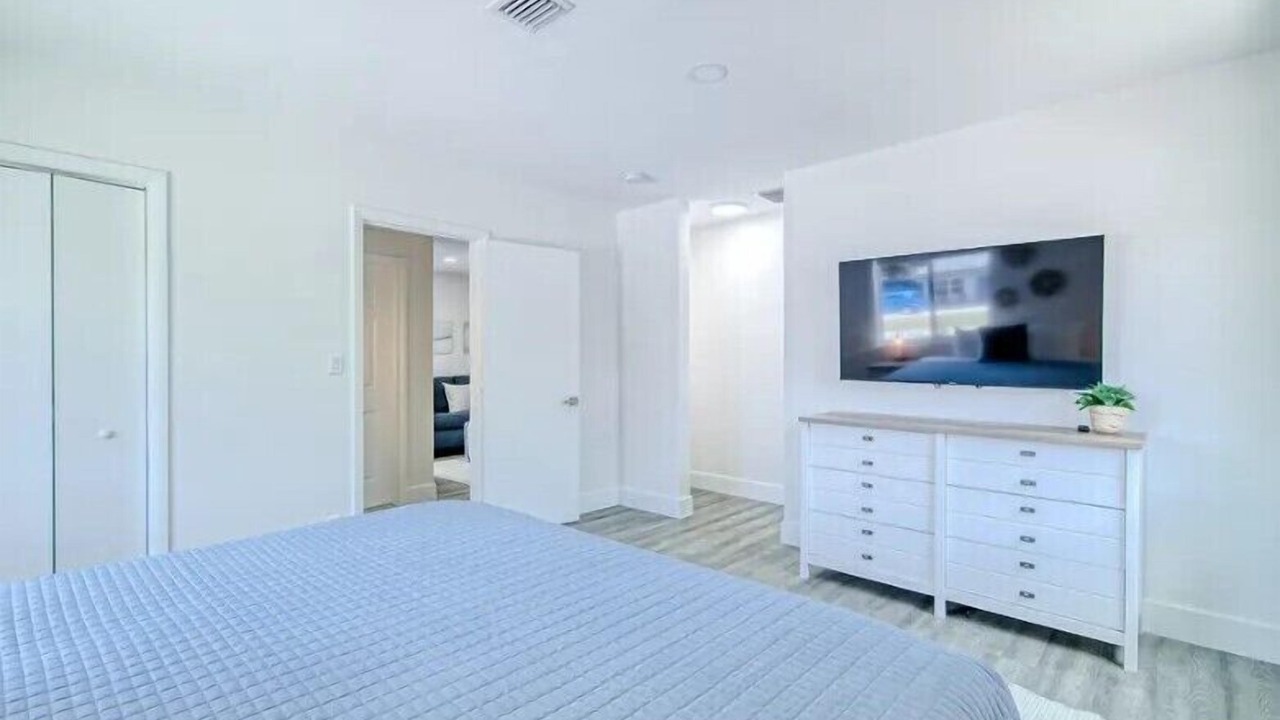 Photo of Bedroom in Deerfield Beach