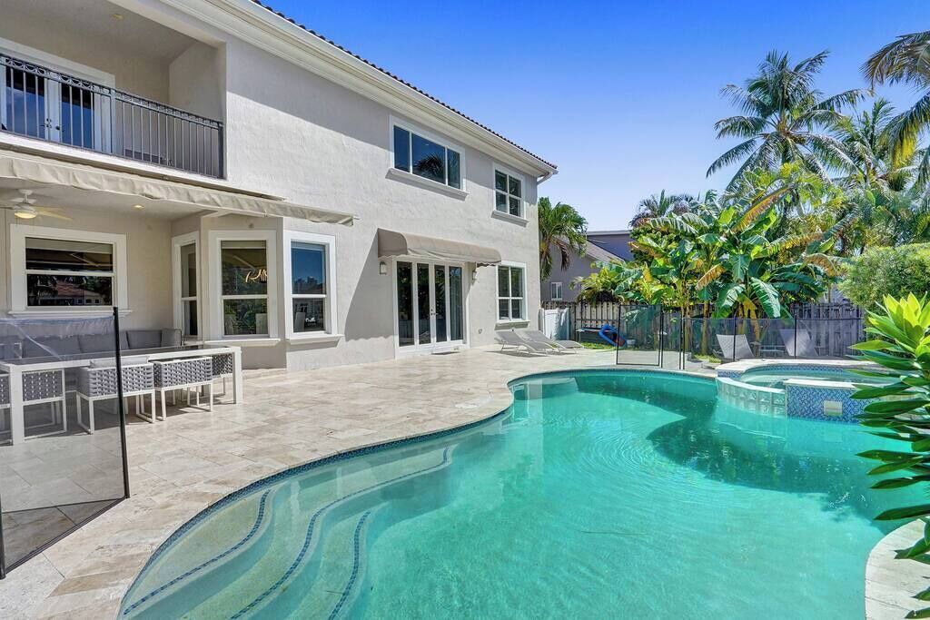 Photo of Outdoor in South Lake