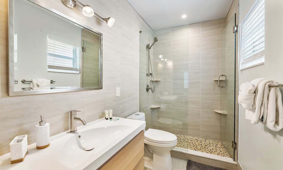 Photo of Bathroom in Dania Beach