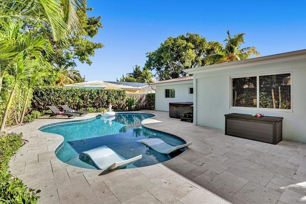 Photo of Outdoor in Deerfield Beach
