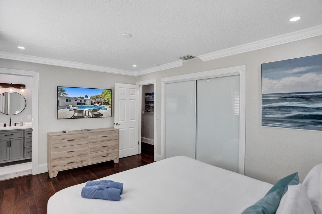 Photo of Bedroom in Deerfield Beach