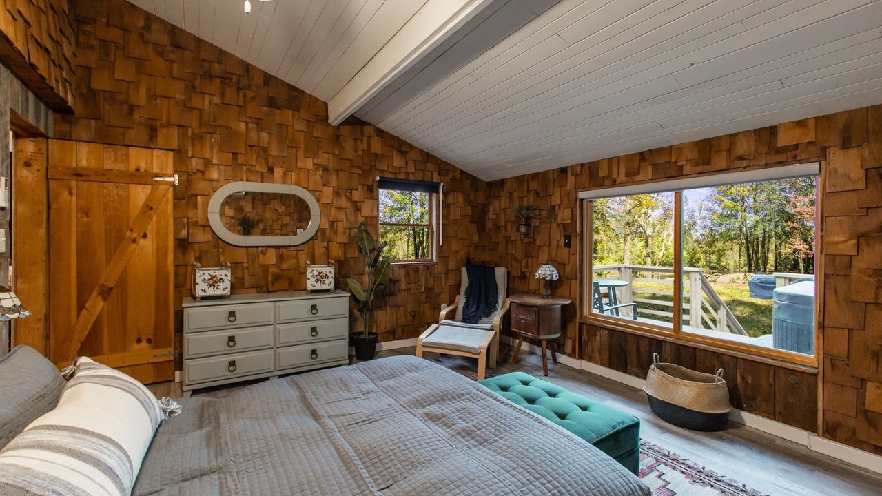 Photo of Bedroom in Rileyville