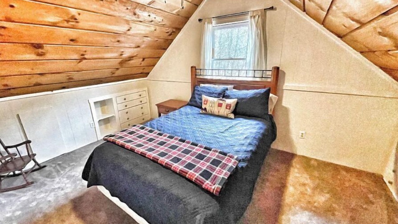 Photo of Bedroom in Edray