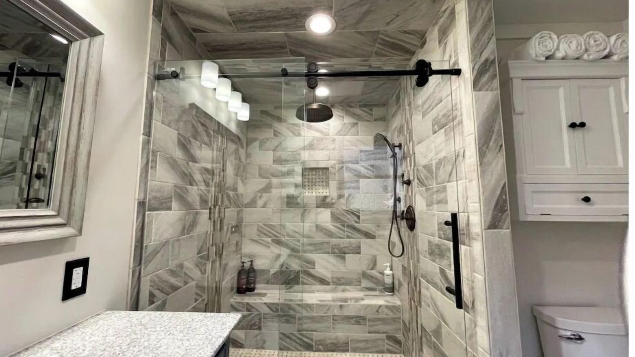 Photo of Bathroom in Edray