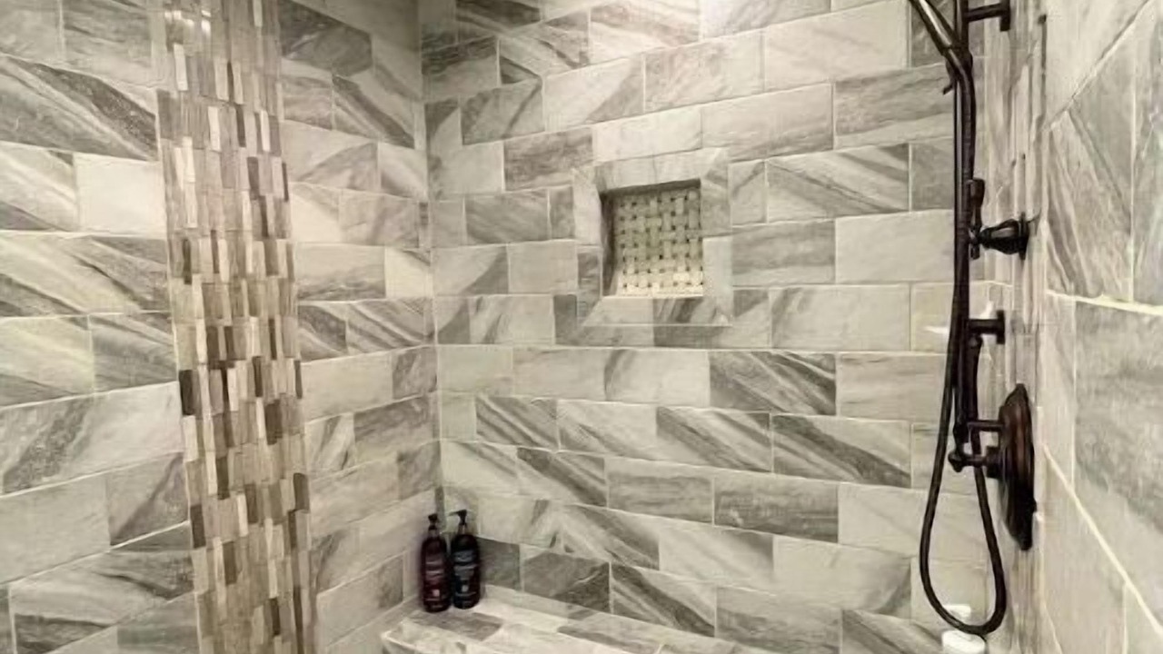 Photo of Bathroom in Edray